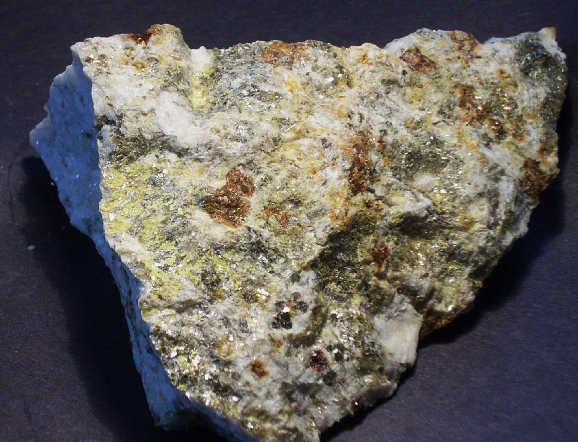 Photograph of a pegmatite rock sample from the Pine Mountain Mine in North Carolina.