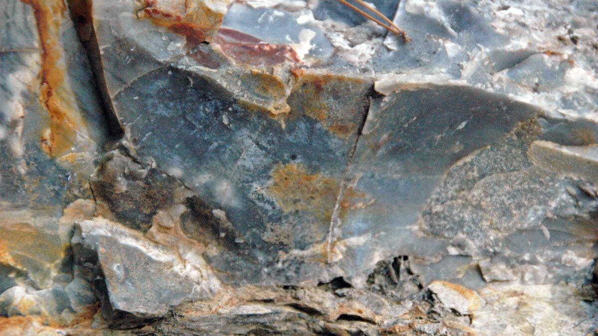 Up-close photograph of a sample of novaculite chert from Arkansas.