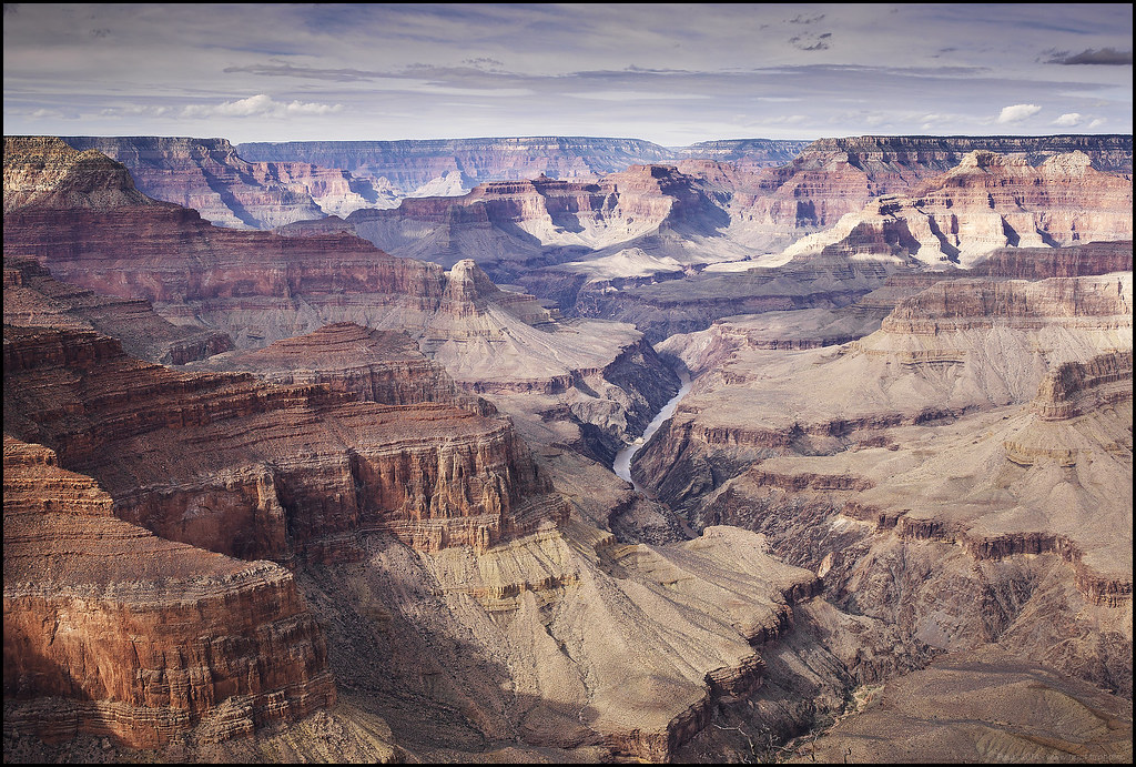 Photograph of the Grand Canyon at Pima Point, showing the Colorado River cutting through the canyon.