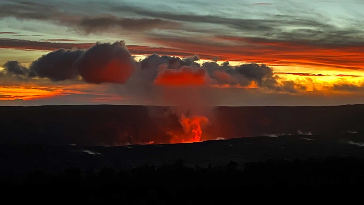 Photograph of a sunset at the Kilauea summit during an eruption in 2021.