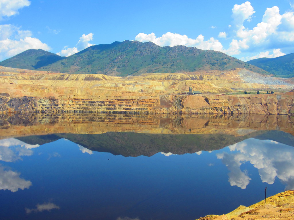 Photograph of the Berkeley Pit pond in Montana.