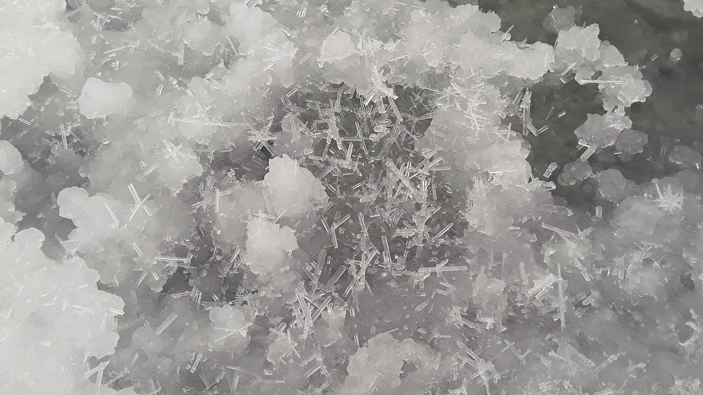 Photograph of a sample of mirabilite from the Great Salt Lake in Utah.