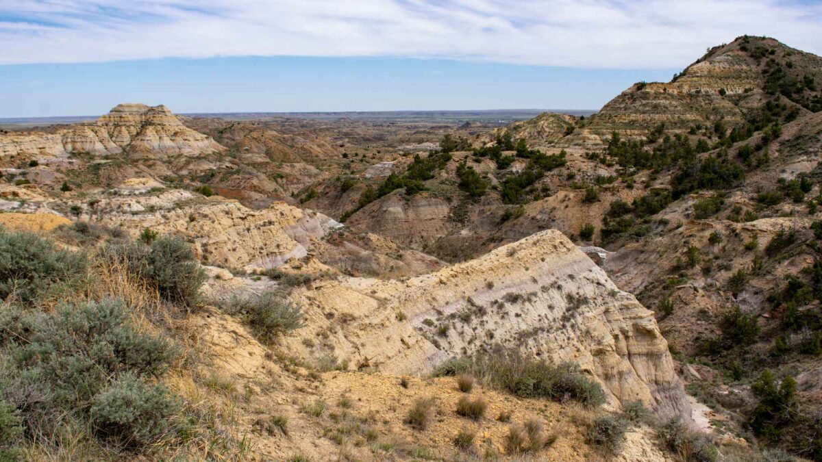 Photograph of the Terry Badlands in Wyoming.