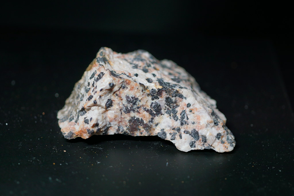 Photograph of a sample of the mineral Willemite shown under regular light.