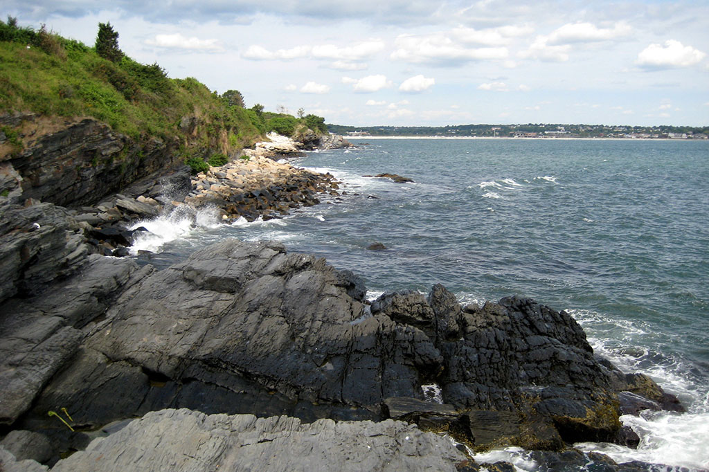 Photo of the rocky shoreline of the Atlantic.